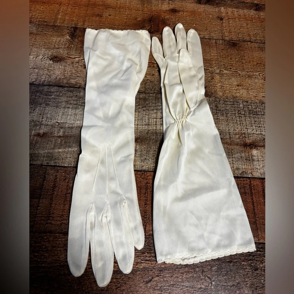 Lot Of 5 Pairs Vintage Womens Dress Up Fashion Gloves Primstyle Kayser